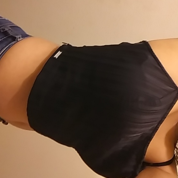 Vertical striped crop top - Picture 2 of 3